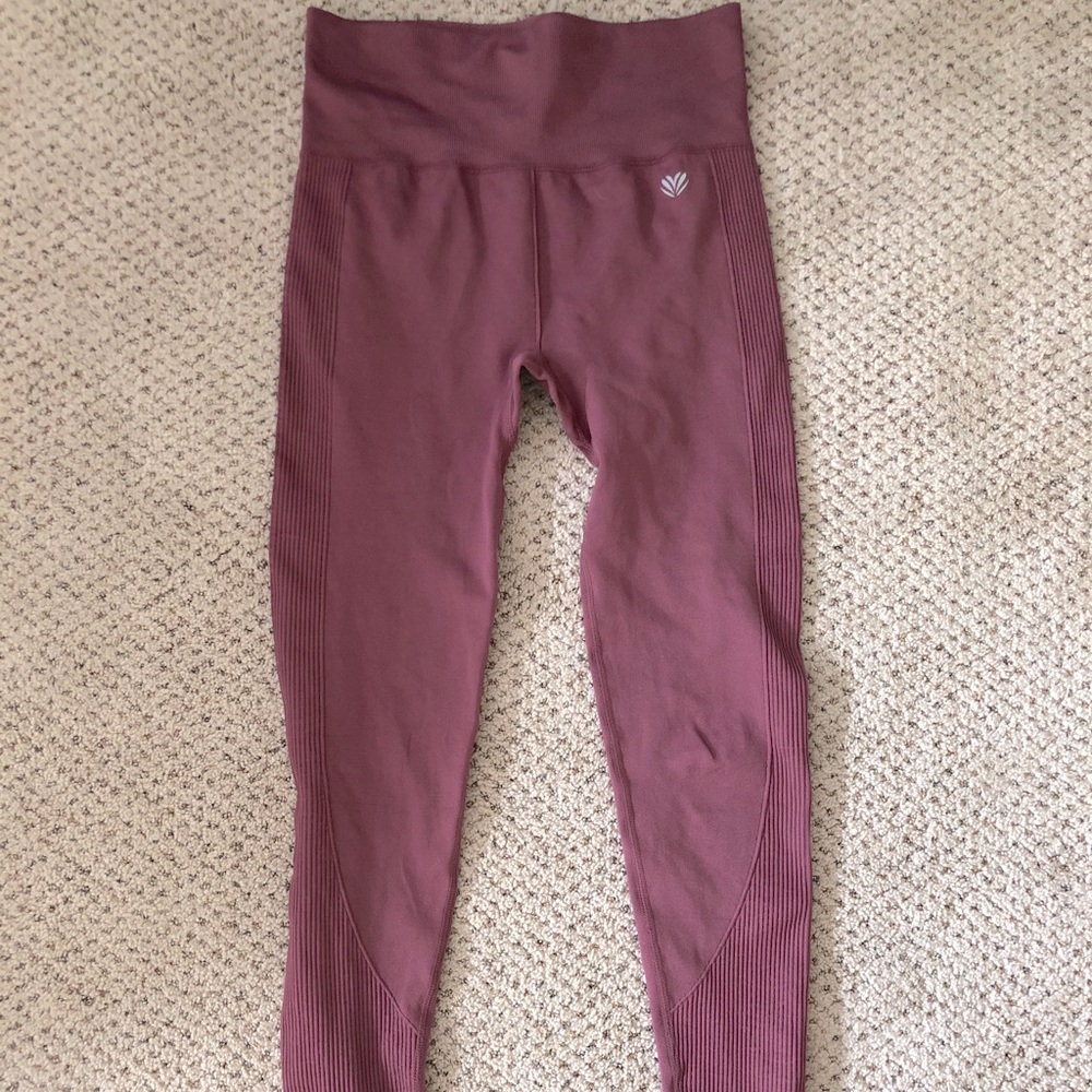 Forever 21 High Waisted Purple Textured Leggings